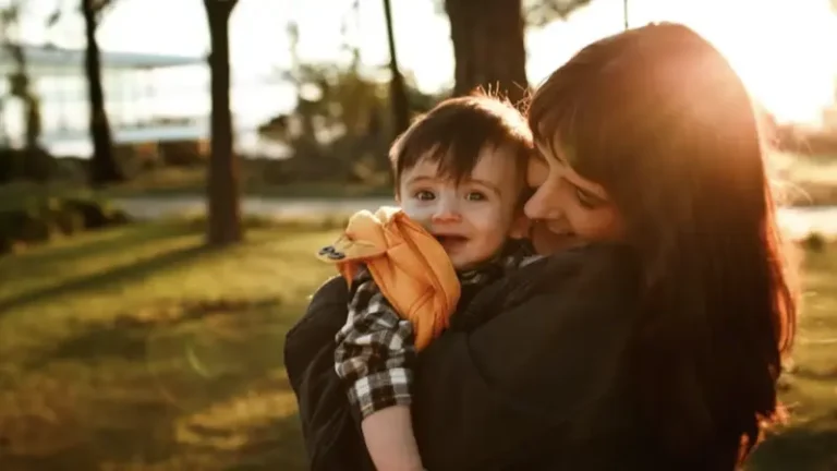 What Is Positive Parenting and How Can It Transform Family Dynamics?